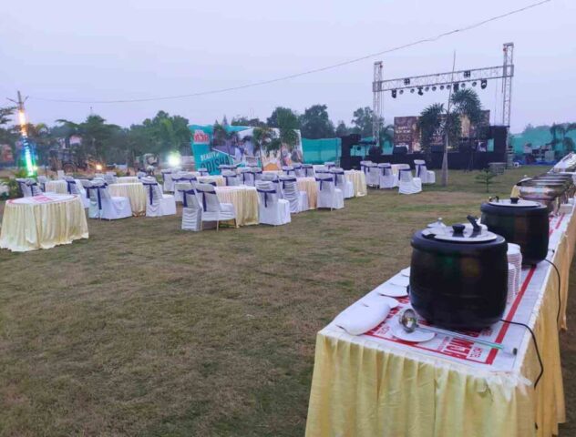 Party in lawn at Hotel MJR